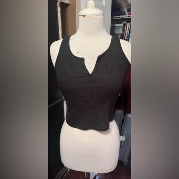 Eclipse cropped tanks, size S - Picture 2 of 2